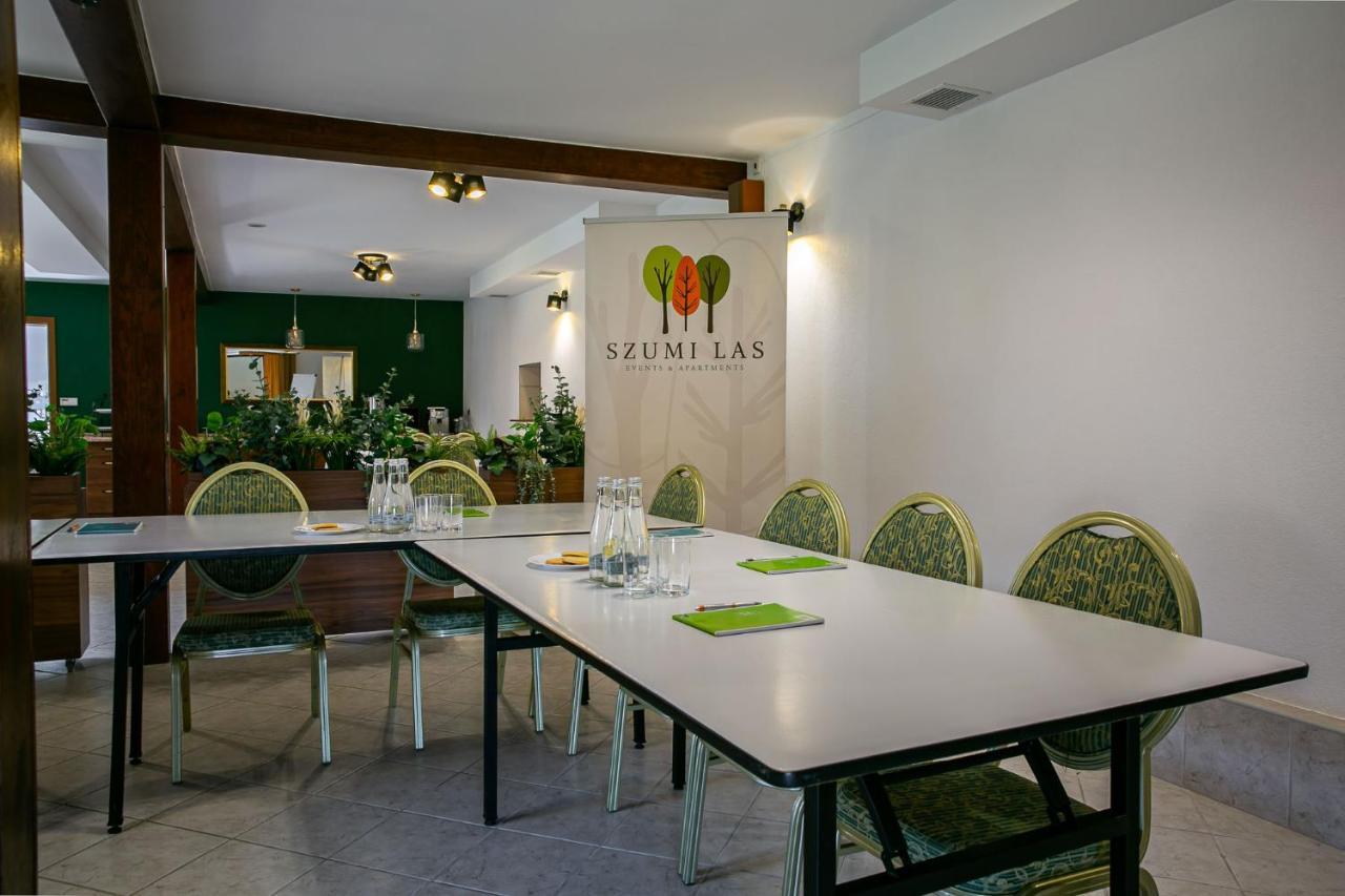 Szumi Las Events & Apartments Regimin Luaran gambar