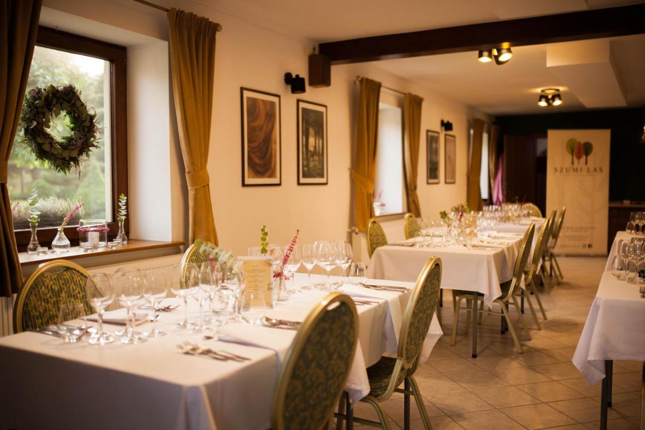 Szumi Las Events & Apartments Regimin Luaran gambar